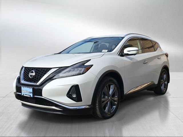 Used 2020 Pearl White Tricoat Nissan Platinum image 7