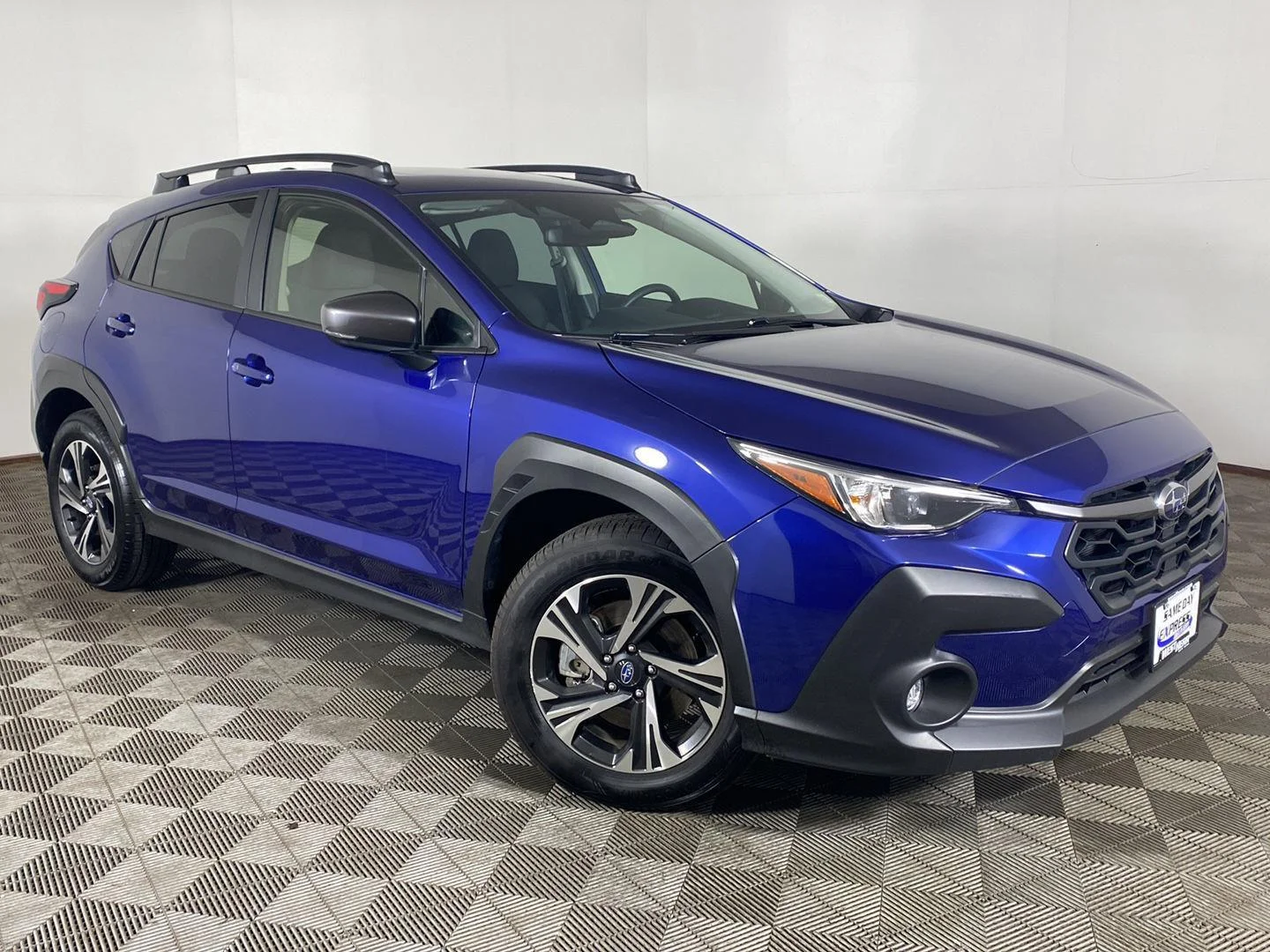 Used 2025 Sapphire Blue Pearl Subaru Premium image 1
