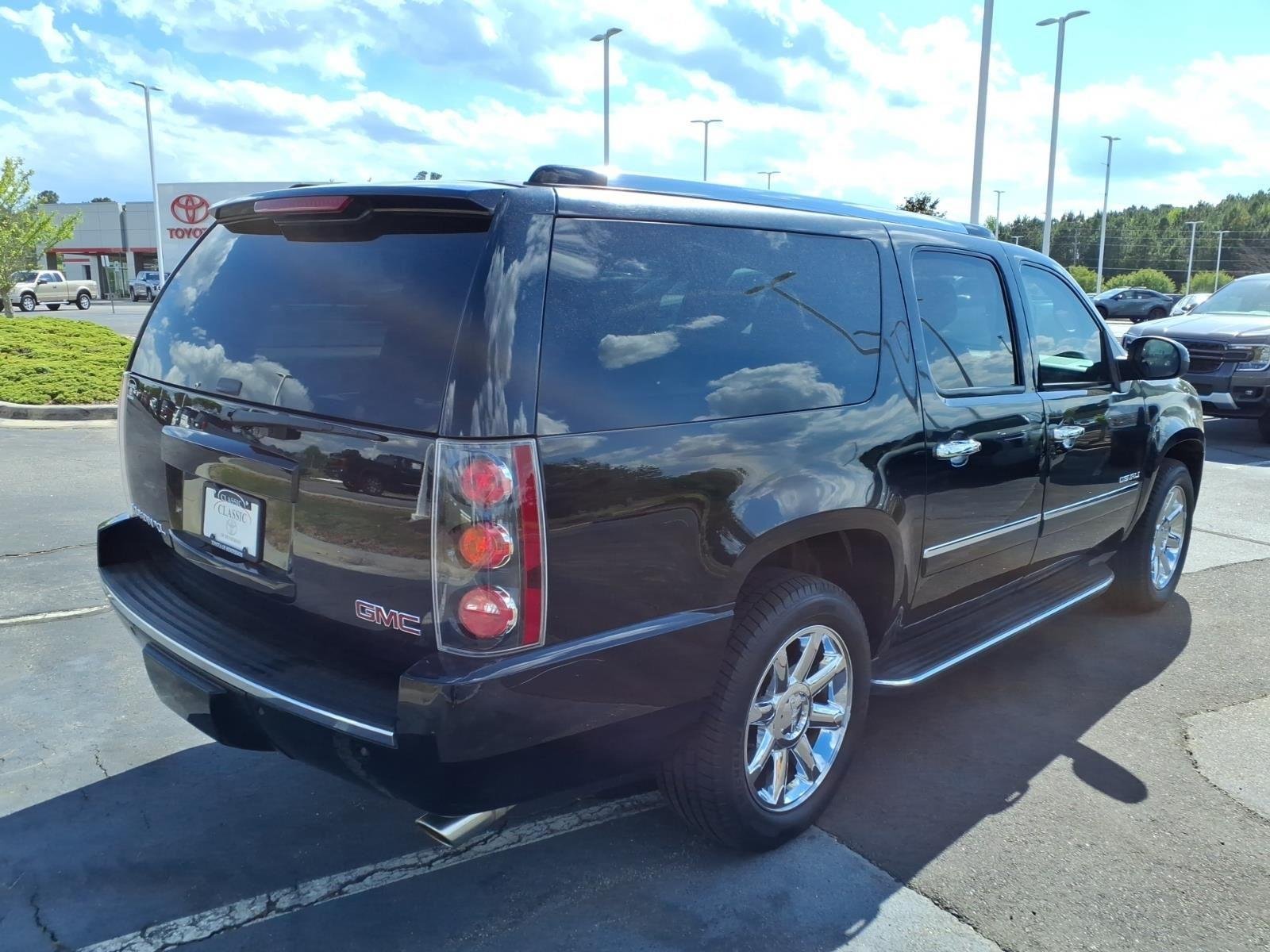 Used 2014 GMC Yukon XL Denali with VIN 1GKS1MEF4ER163218 for sale in Henderson, NC