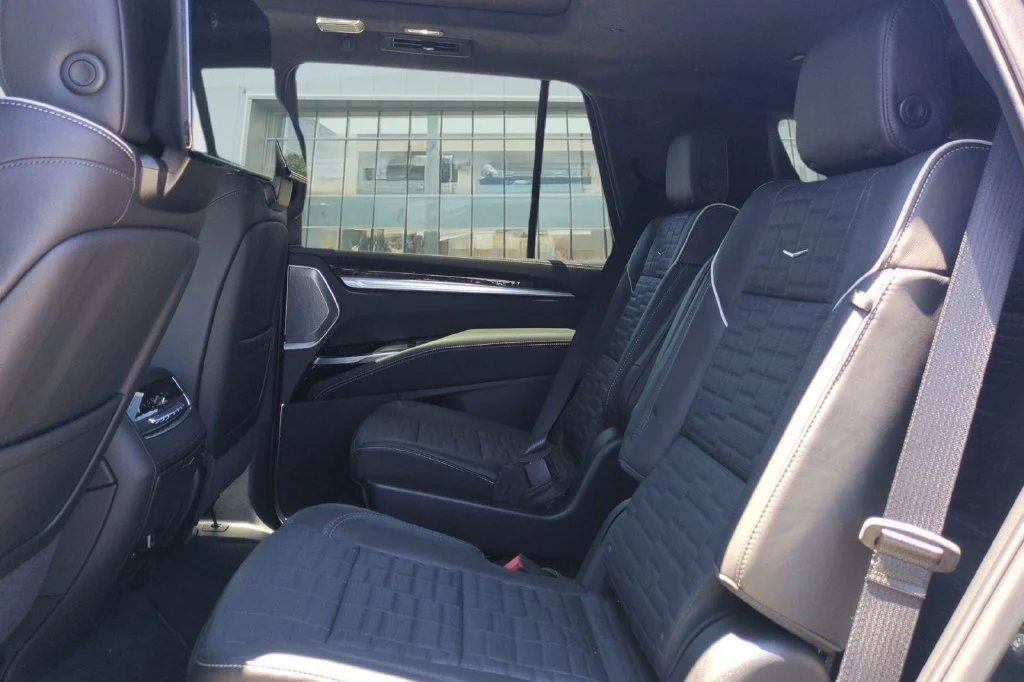 2026 Cadillac Escalade Platinum Sport - Photo 13