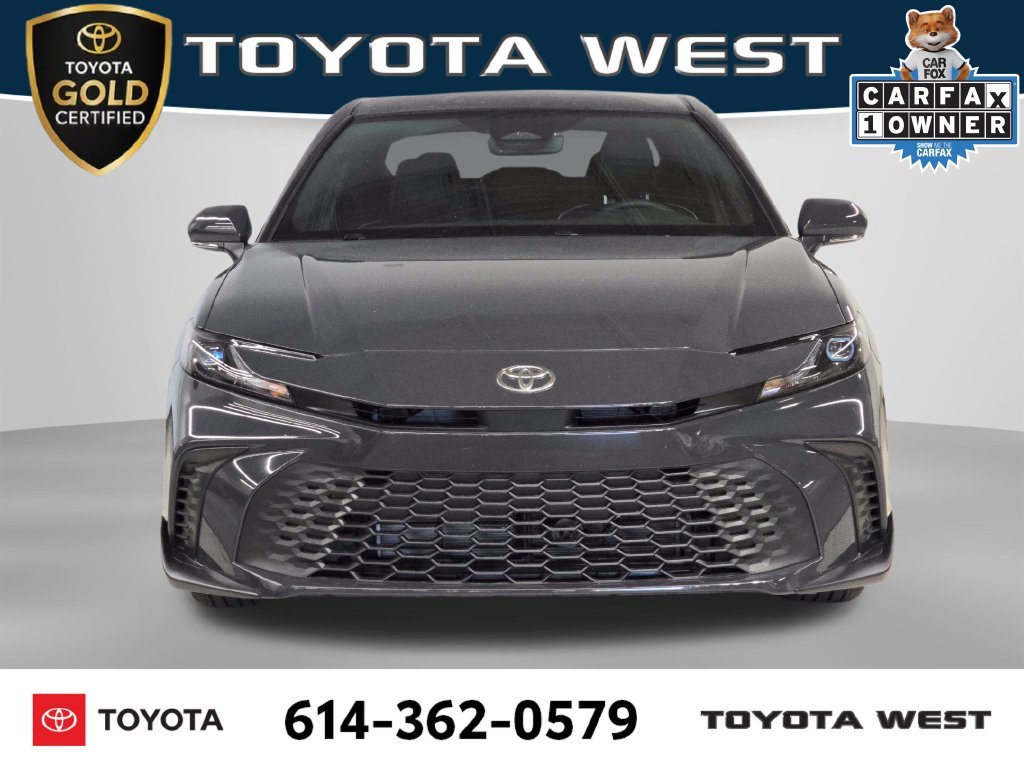 Used 2026  Toyota SE image 2