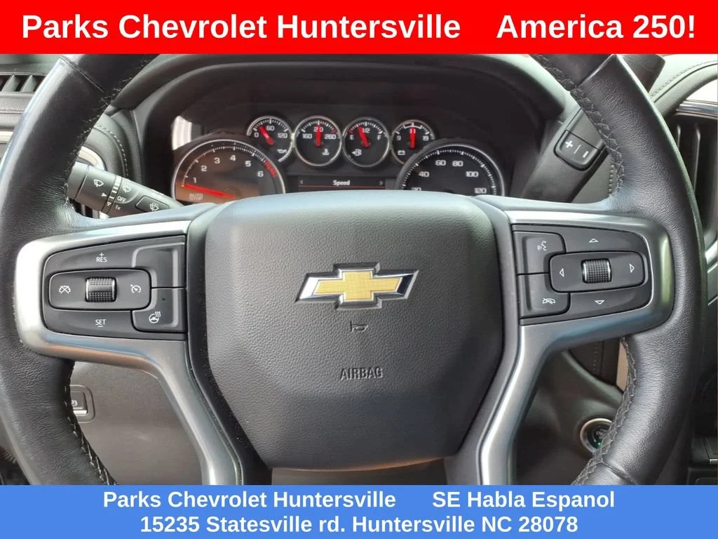 Certified Used 2022 Northsky Blue Metallic Chevrolet LT image 11