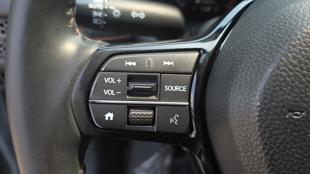 Used 2024  Honda Sport image 16