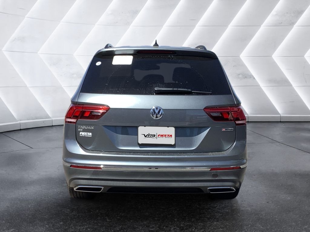 Used 2020  Volkswagen 2.0T SE image 5