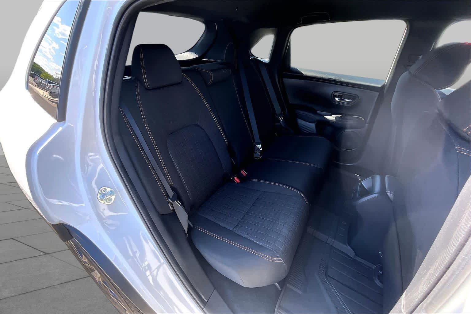 Used 2024 Platinum White Pearl Honda Sport image 20