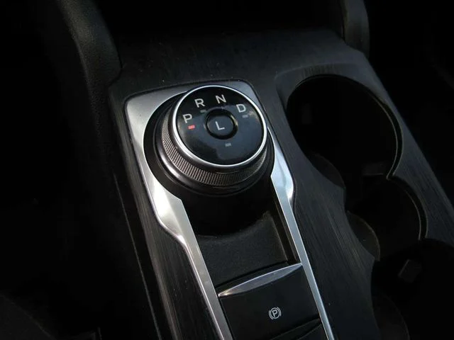 Used 2023 Oxford White Ford Active image 21