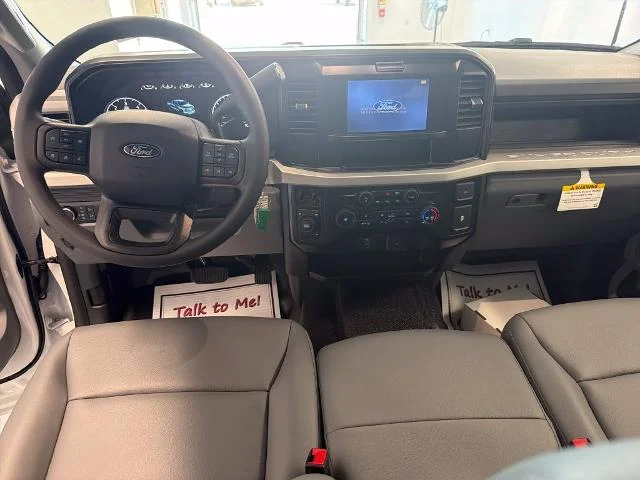 New 2027 Oxford White Ford F-350® XL image 30
