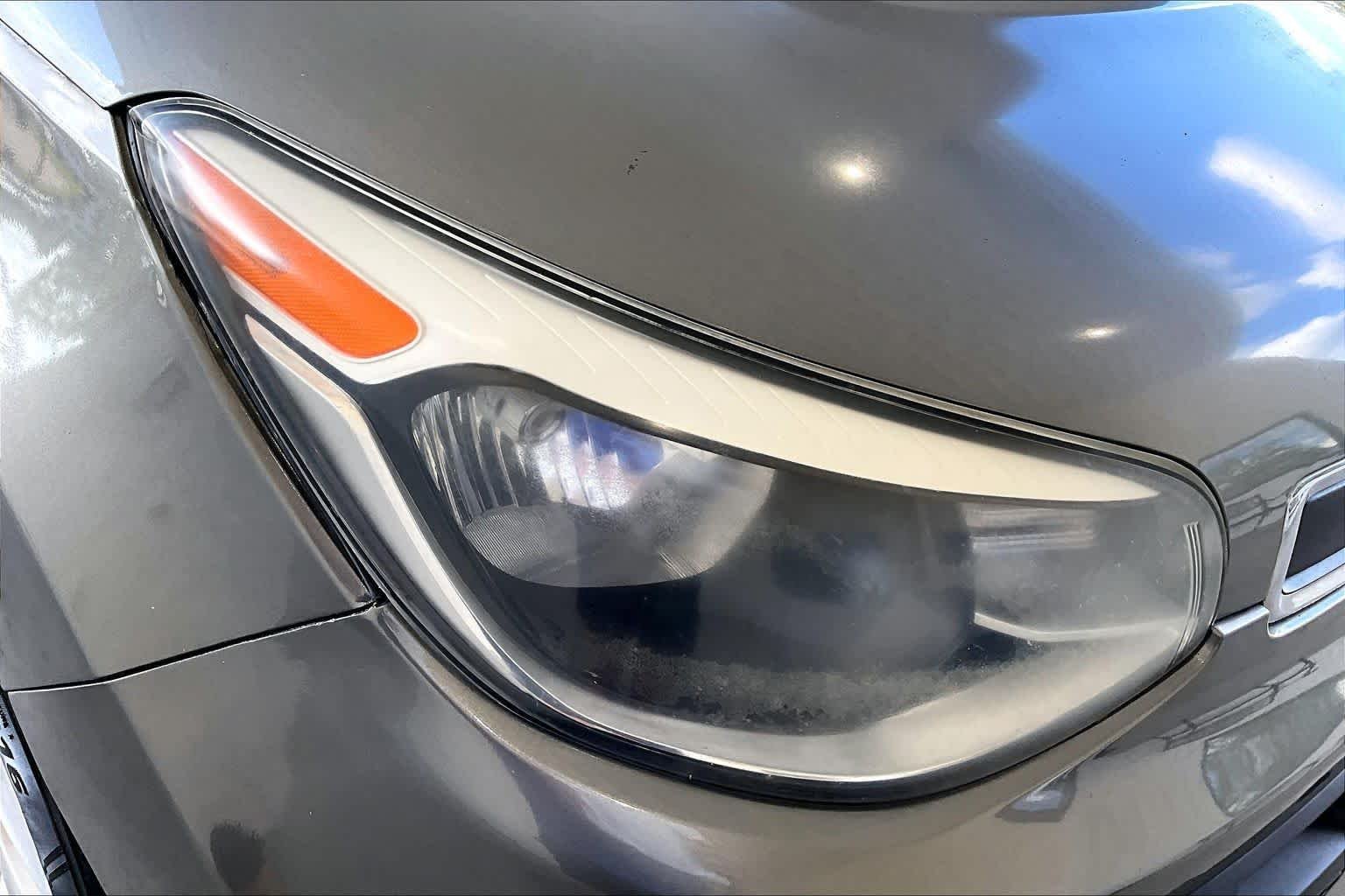 Used 2015 Titanium Gray Kia Base image 25