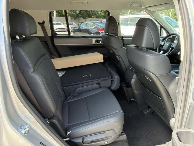 New 2026 Silver Hyundai SEL FWD image 18