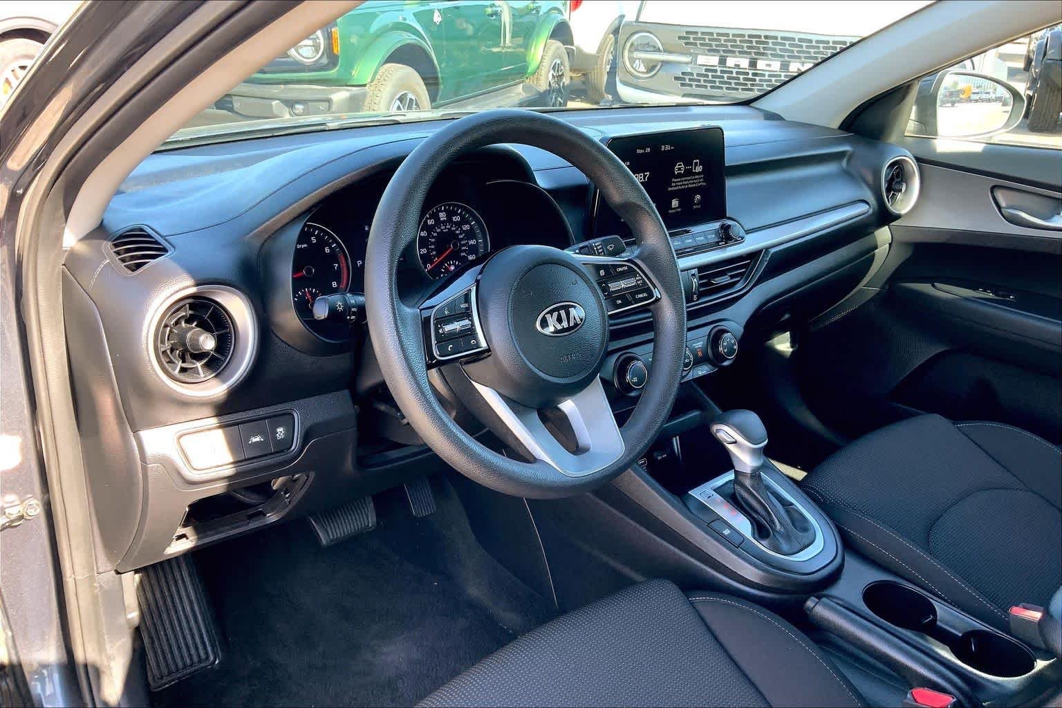 Used 2021 Gray Kia LXS image 34