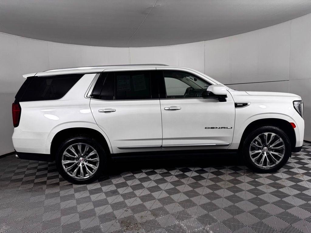 Used 2021 White Frost GMC Denali image 15