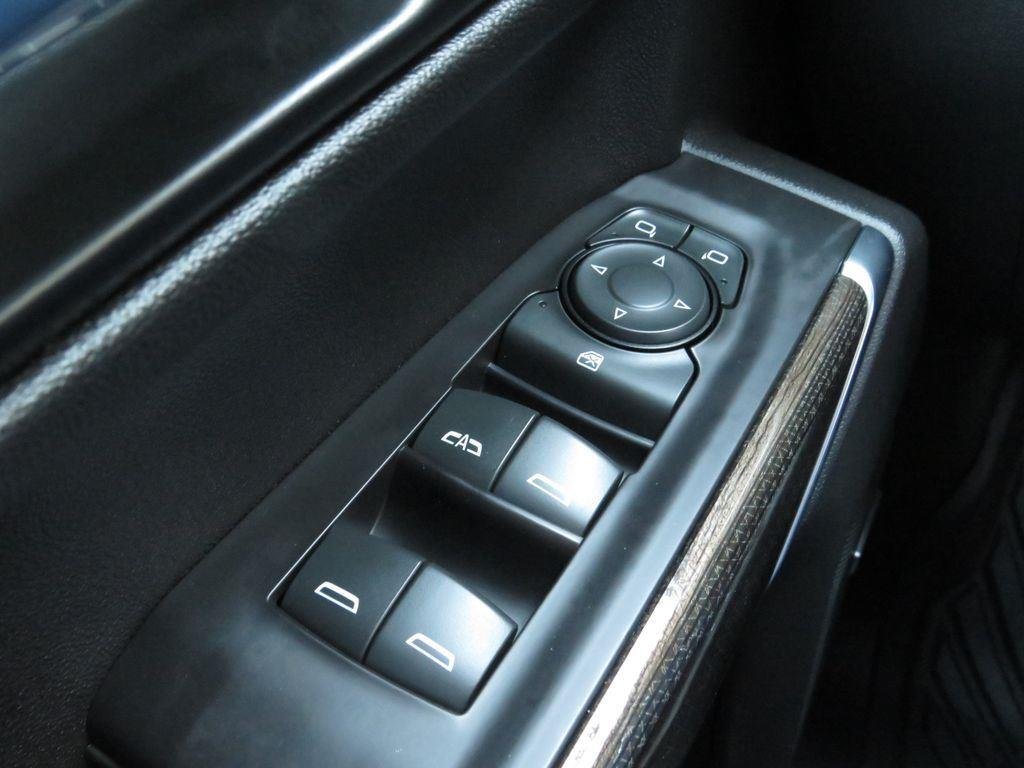 Used 2021 Silver Ice Metallic Chevrolet LT Trail Boss image 28