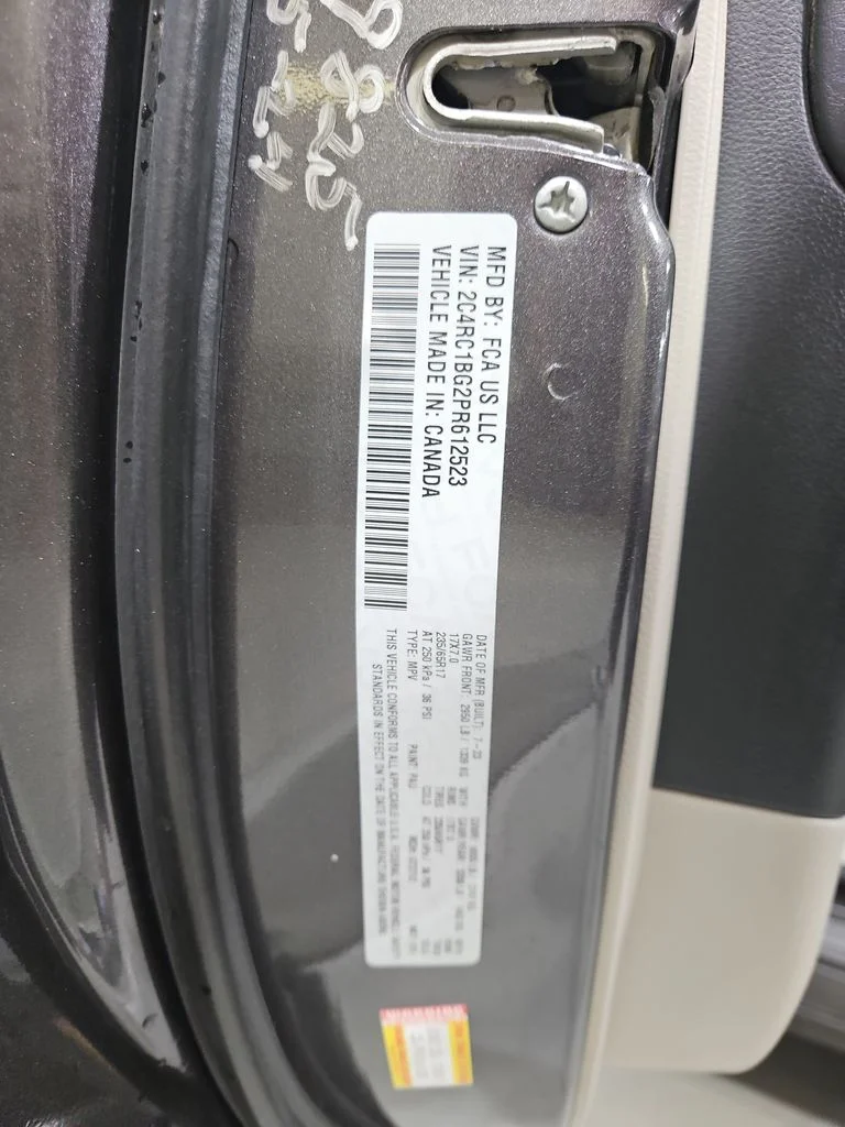 Used 2023 Gray Chrysler Touring L image 29