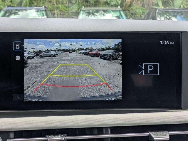 New 2026 Gray Hyundai SEL FWD image 22