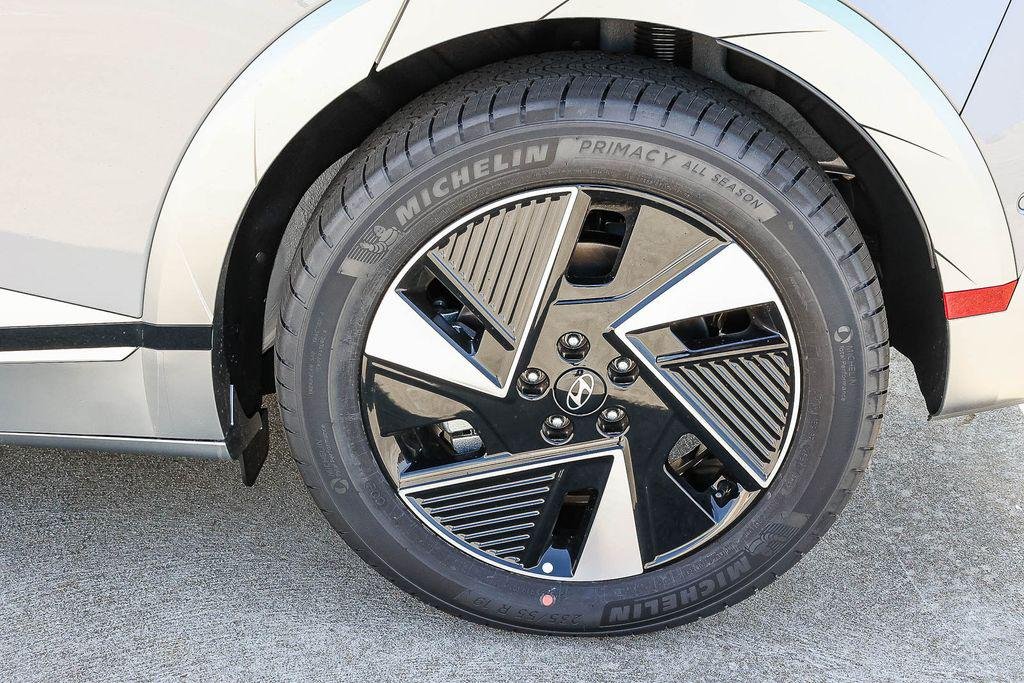 New 2026 Gray Hyundai Limited image 8