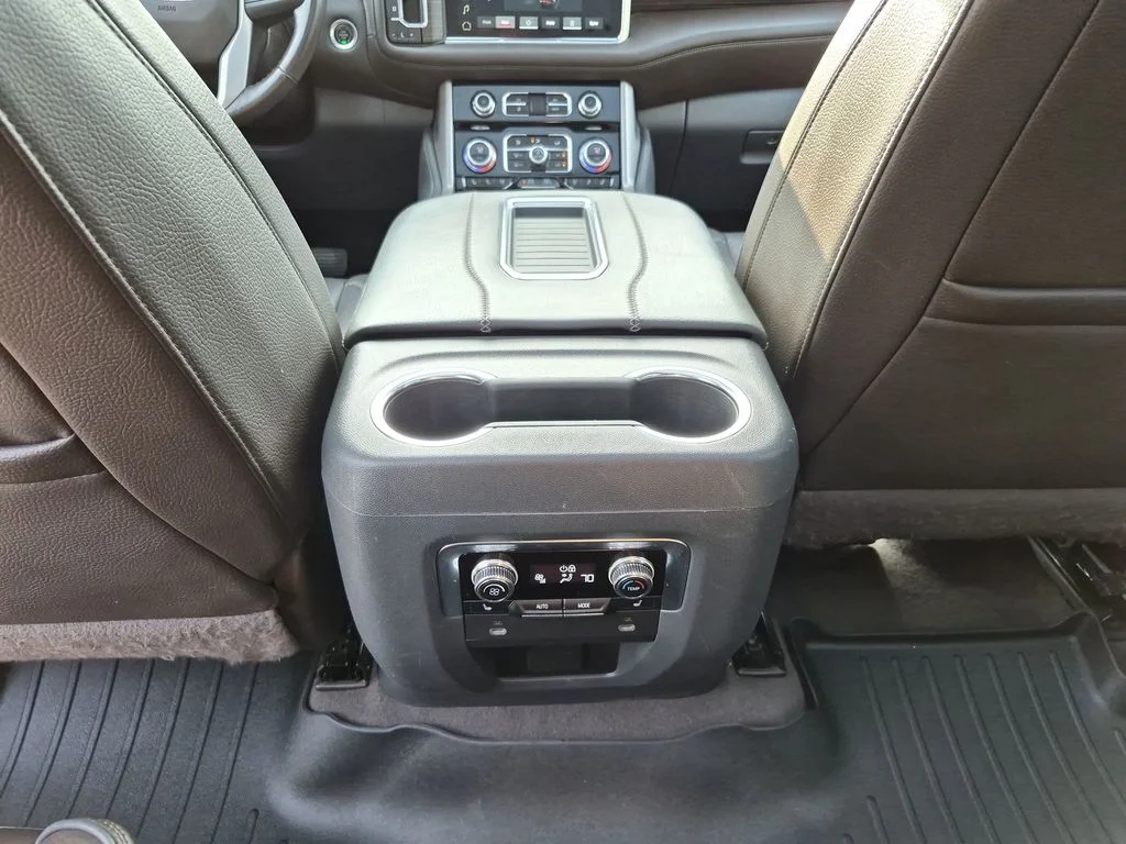 Used 2022 Blue GMC Denali image 31