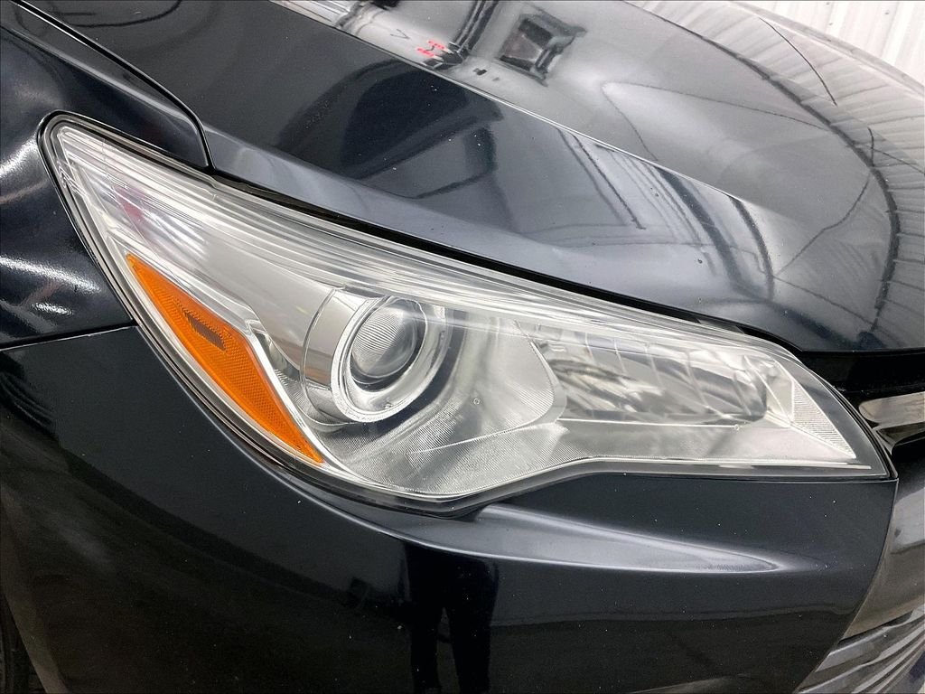 Used 2017 Gray Toyota SE image 33