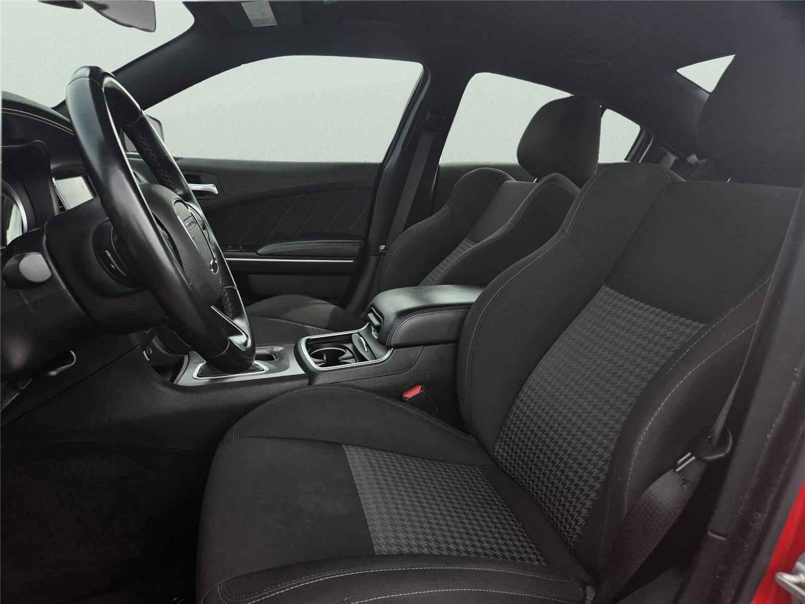 Used 2023 Torred Clearcoat Dodge GT image 15
