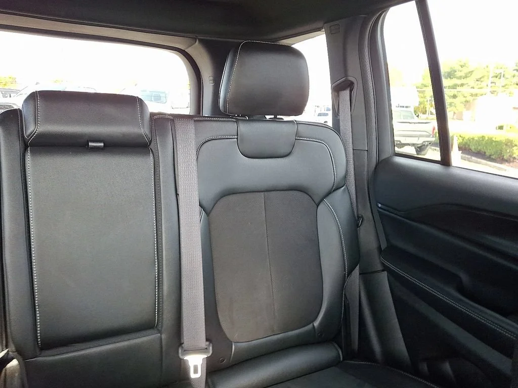 Used 2023 White Jeep Altitude 4x4 image 21