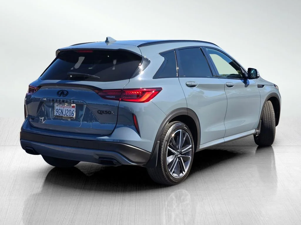 Used 2023 Slate Gray INFINITI SPORT image 4