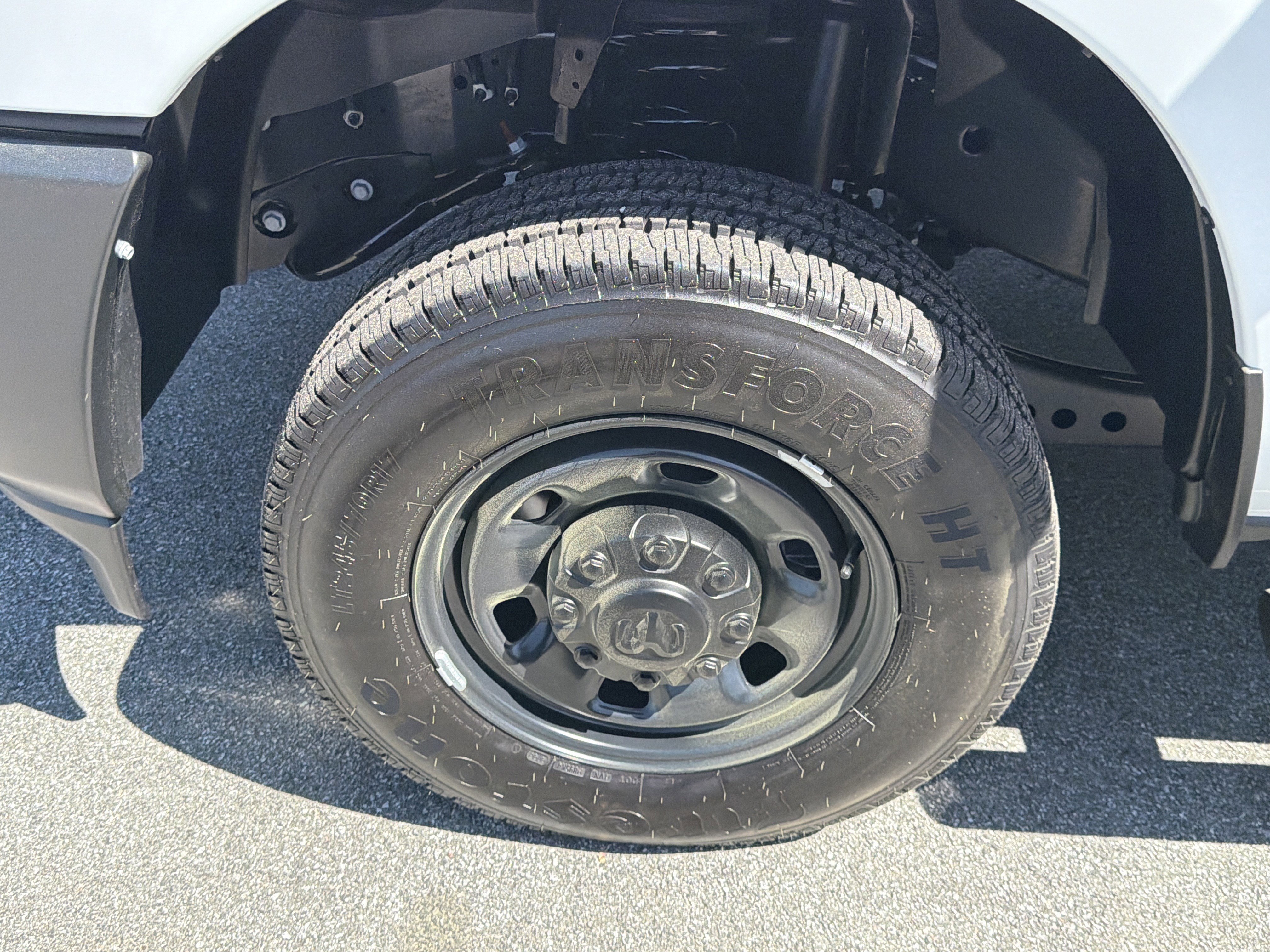 2026 RAM 2500 Tradesman - Photo 13