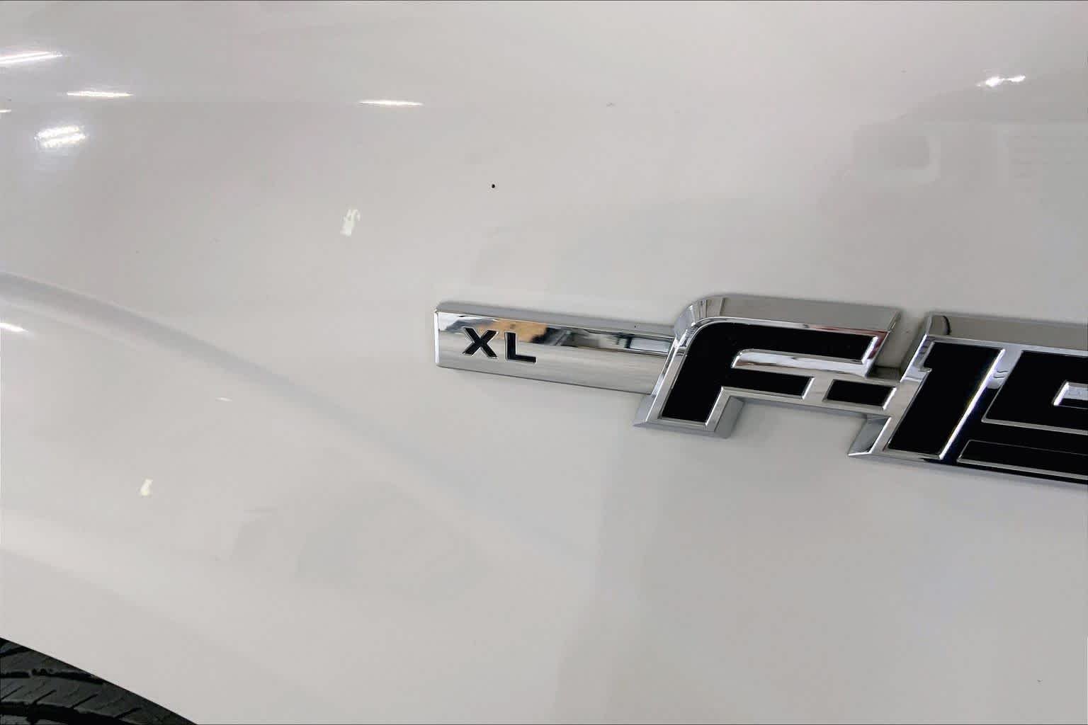 Used 2014 Oxford White Ford XL image 8