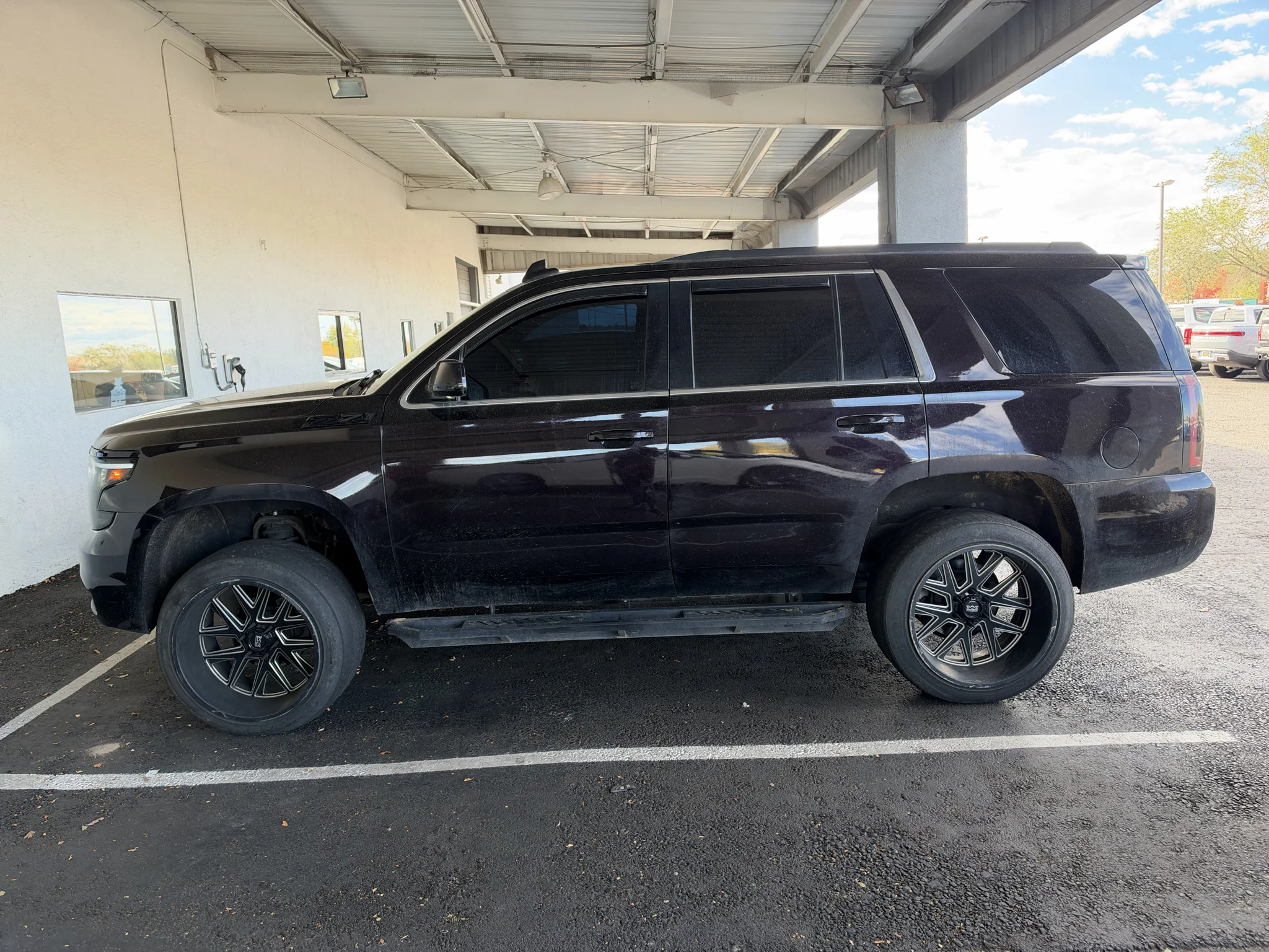 Used 2016 black Chevrolet LT image 1