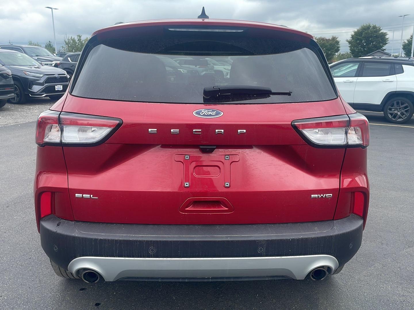 Used 2021 Rapid Red Metallic Tinted Clearcoat Ford SEL image 8