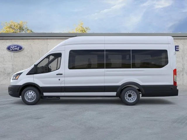New 2026 Oxford White Ford XL image 3