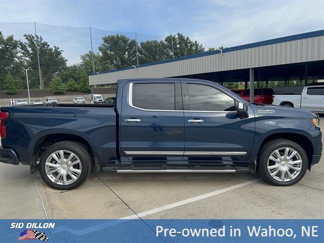 Used 2023 Northsky Blue Metallic Chevrolet High Country image 6