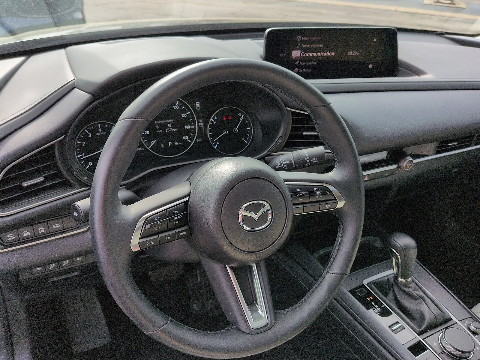 2026 Mazda CX-30 Premium - Photo 9