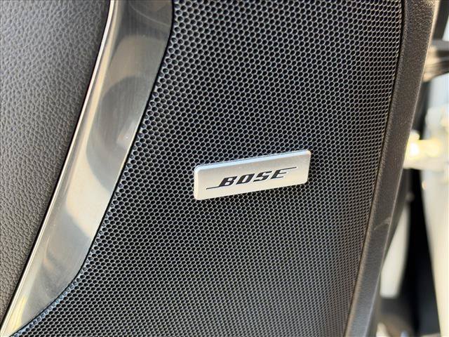 Used 2023 IRIDESCENT PEARL TRICOAT Chevrolet Premier image 24
