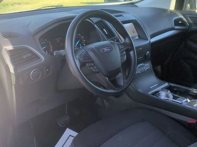 Used 2020 White Ford SE image 20
