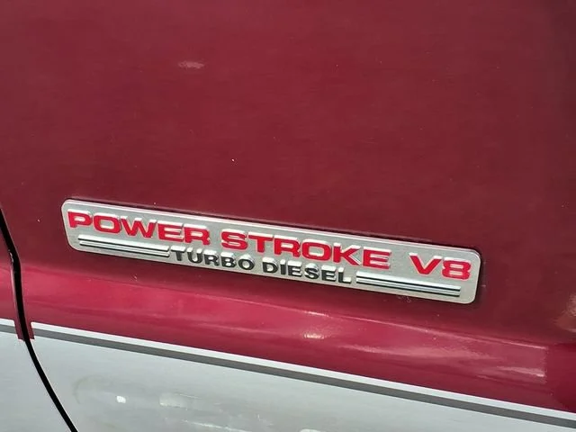 Used 2004  Ford XL image 18