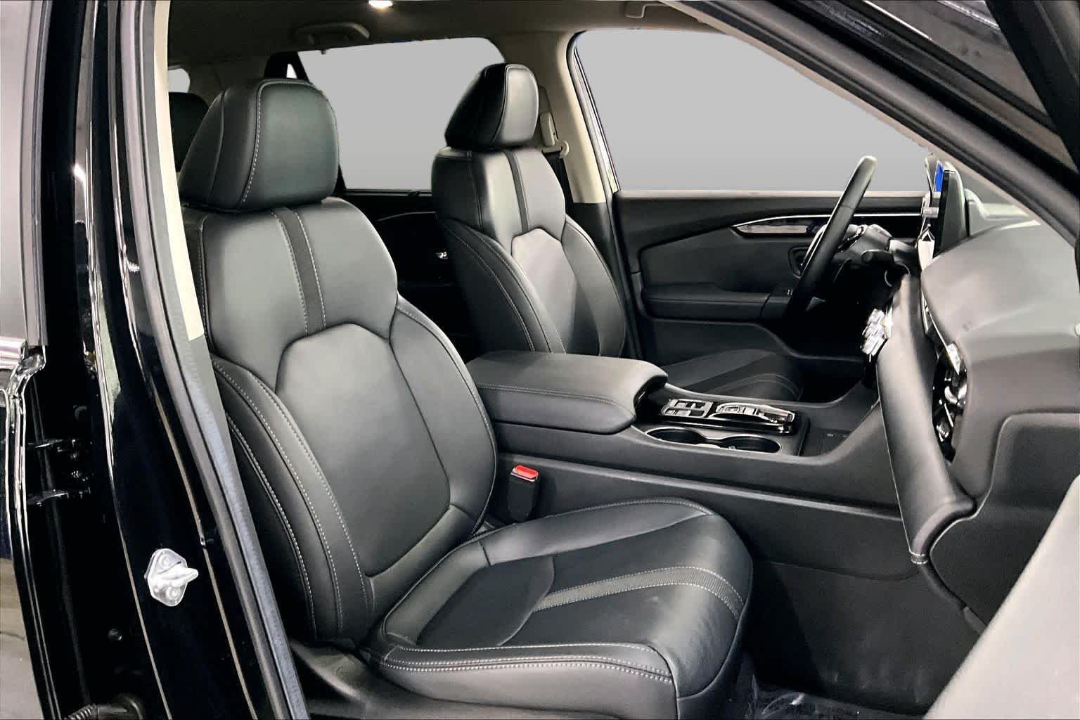 Used 2025 Crystal Black Pearl Honda EX-L image 9