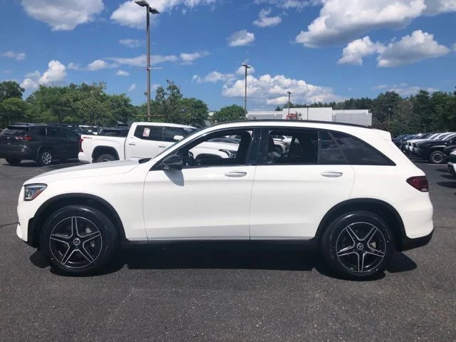 Used 2022 Polar White Mercedes-Benz GLC 300 image 6