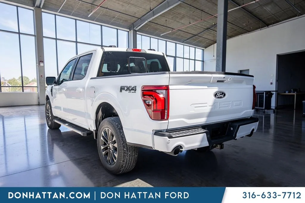 New 2026 Oxford White Ford Lariat® image 26