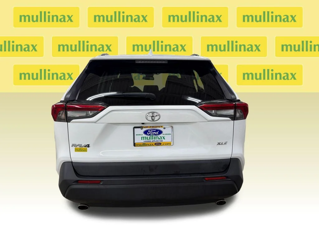 Certified Used 2019 White Toyota XLE image 7