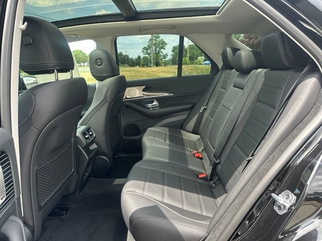 New 2026 Obsidian Black Metallic Mercedes-Benz GLE 350 image 58