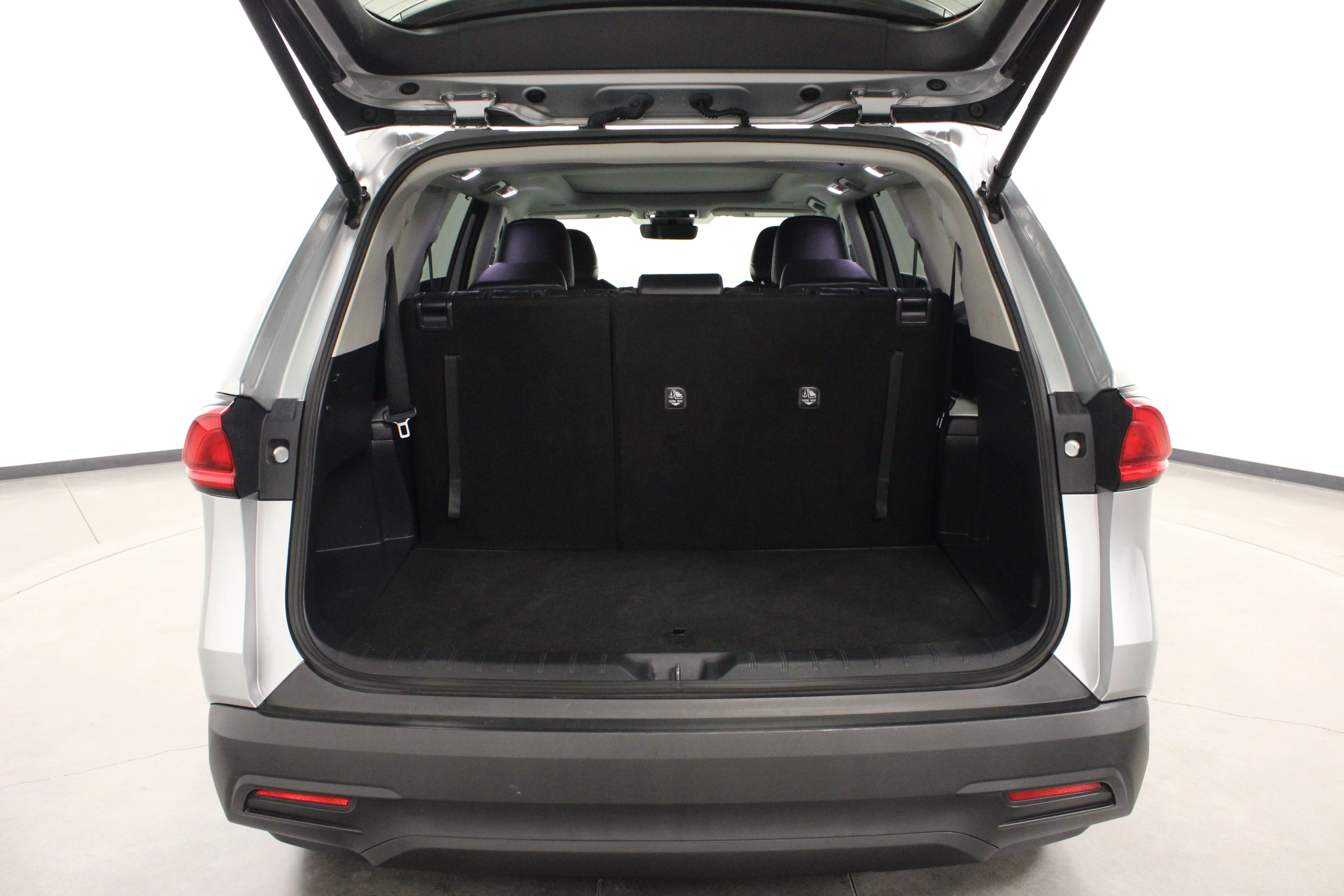 Used 2025 Celestial Silver Metallic Toyota XLE image 13