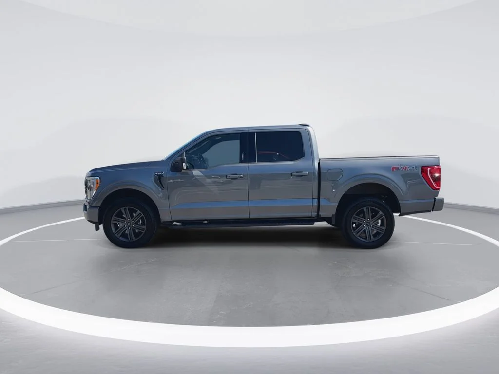 Used 2022 Gray Ford XLT image 5