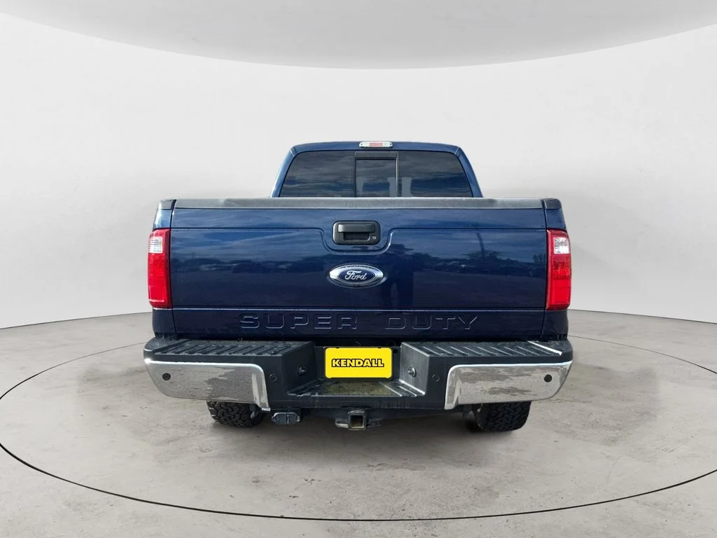 Used 2016 Blue Ford Lariat image 6