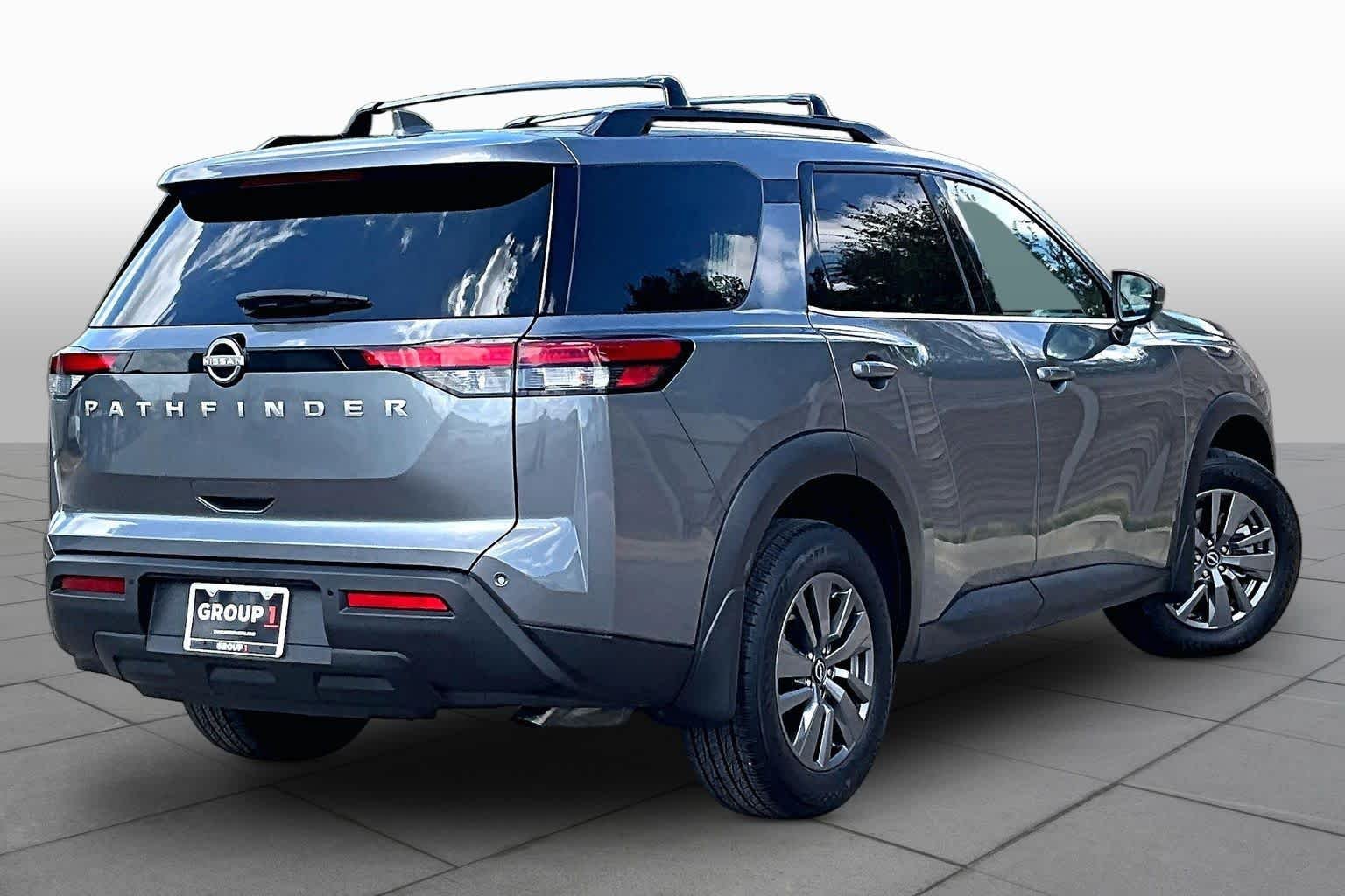 Certified Used 2025 Gun Metallic Nissan SV image 13