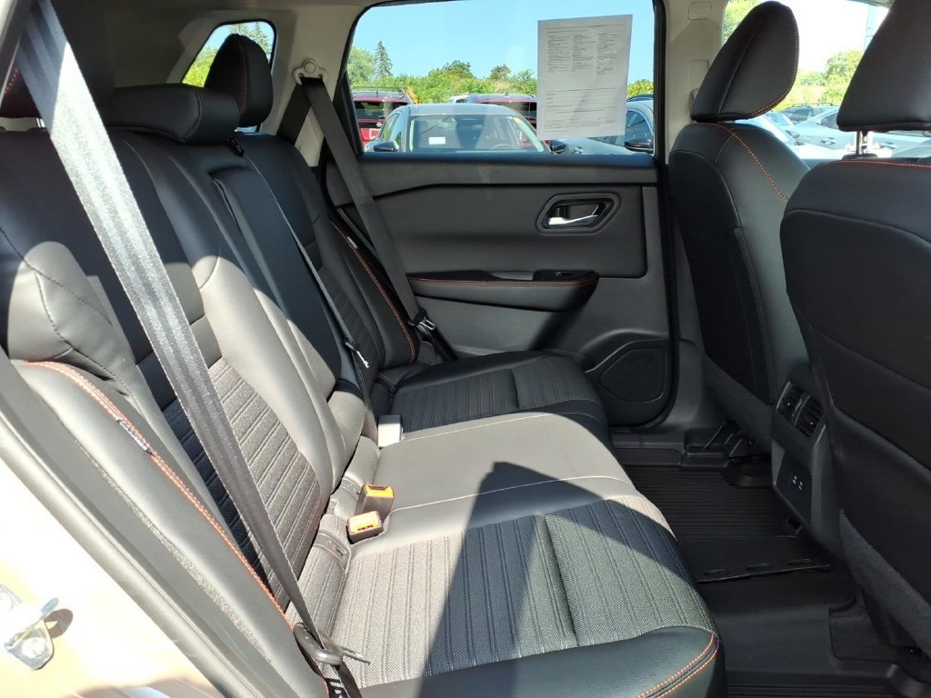 2025 Nissan Rogue Rock Creek - Photo 42