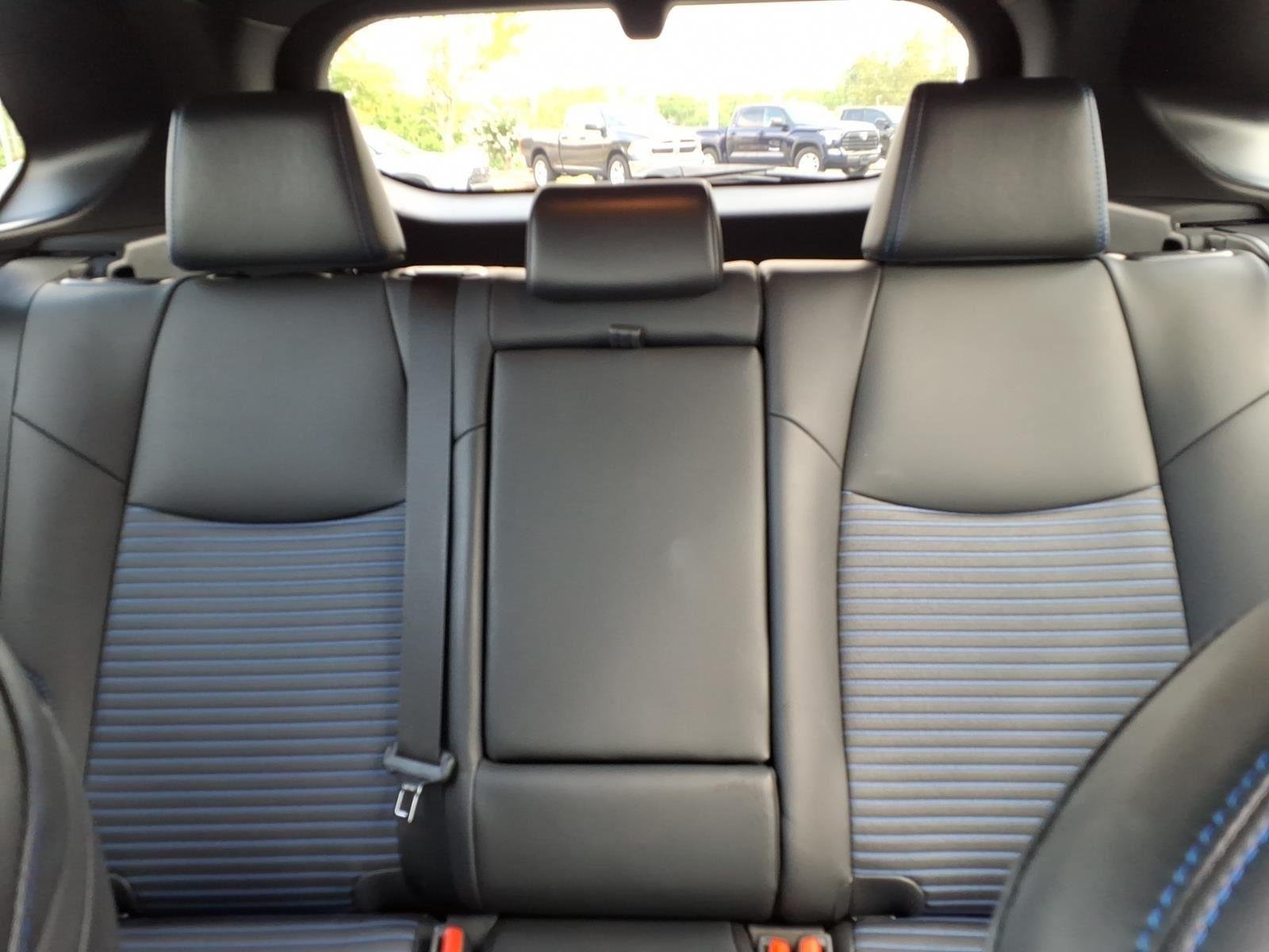 Used 2020 Magnetic Gray Metallic w/Midnight Black Roof Toyota Hybrid XSE image 23