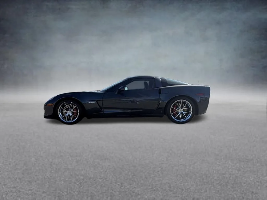 Used 2009 Gray Chevrolet Z06 image 2