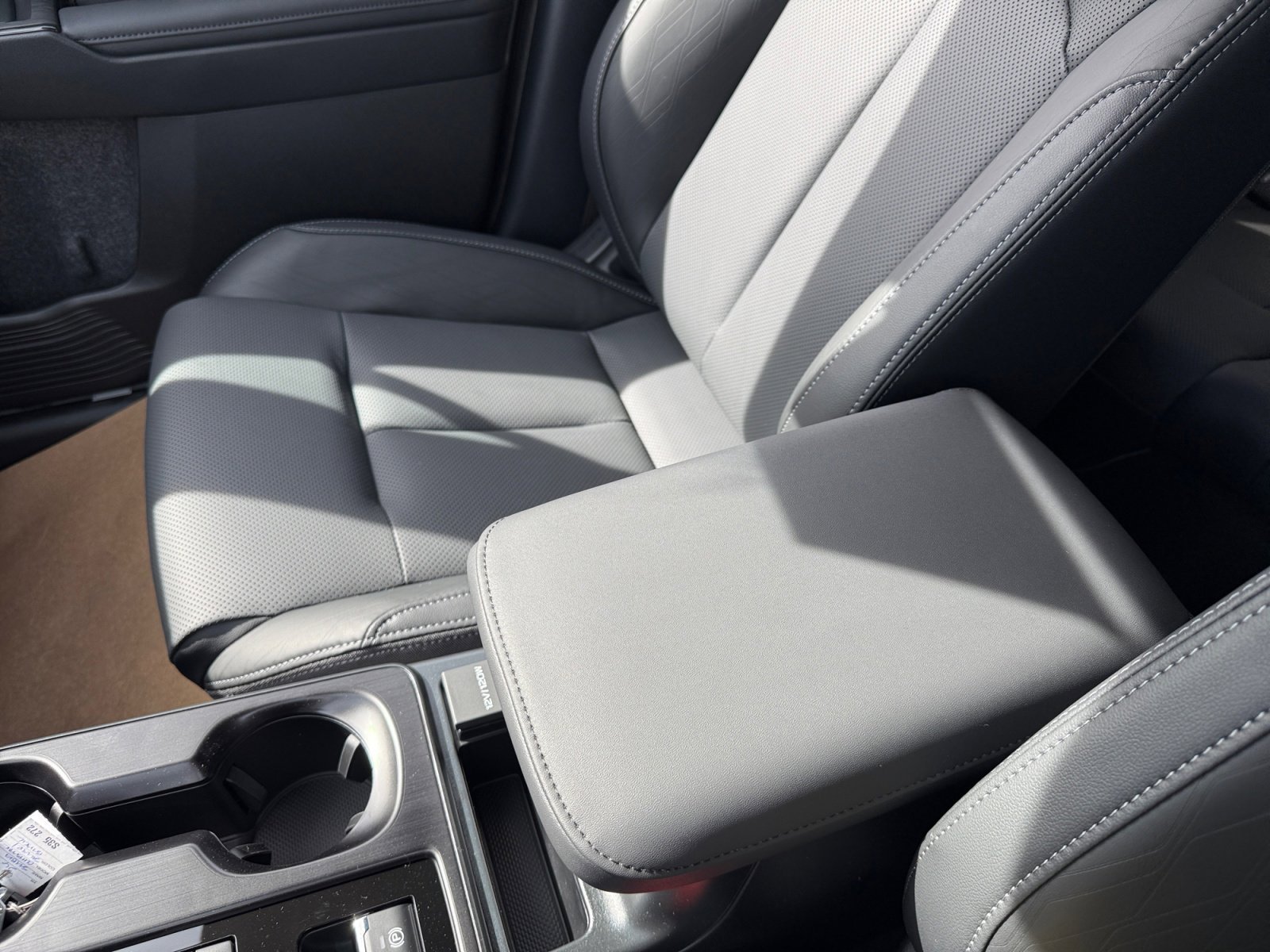 New 2026 ICE SILVER METALLIC Subaru Touring XT image 14