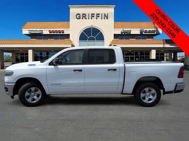 New 2026 Bright White Clear-Coat Exterior Paint RAM Tradesman image 10