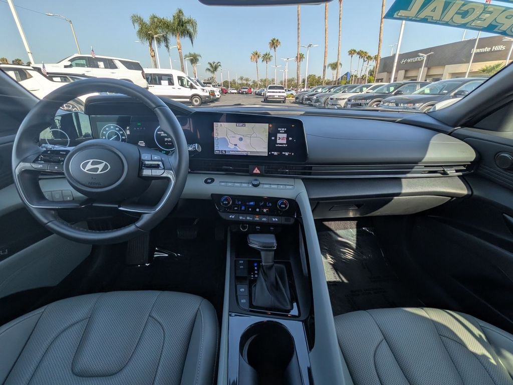 Certified Used 2025 White Hyundai Limited image 28