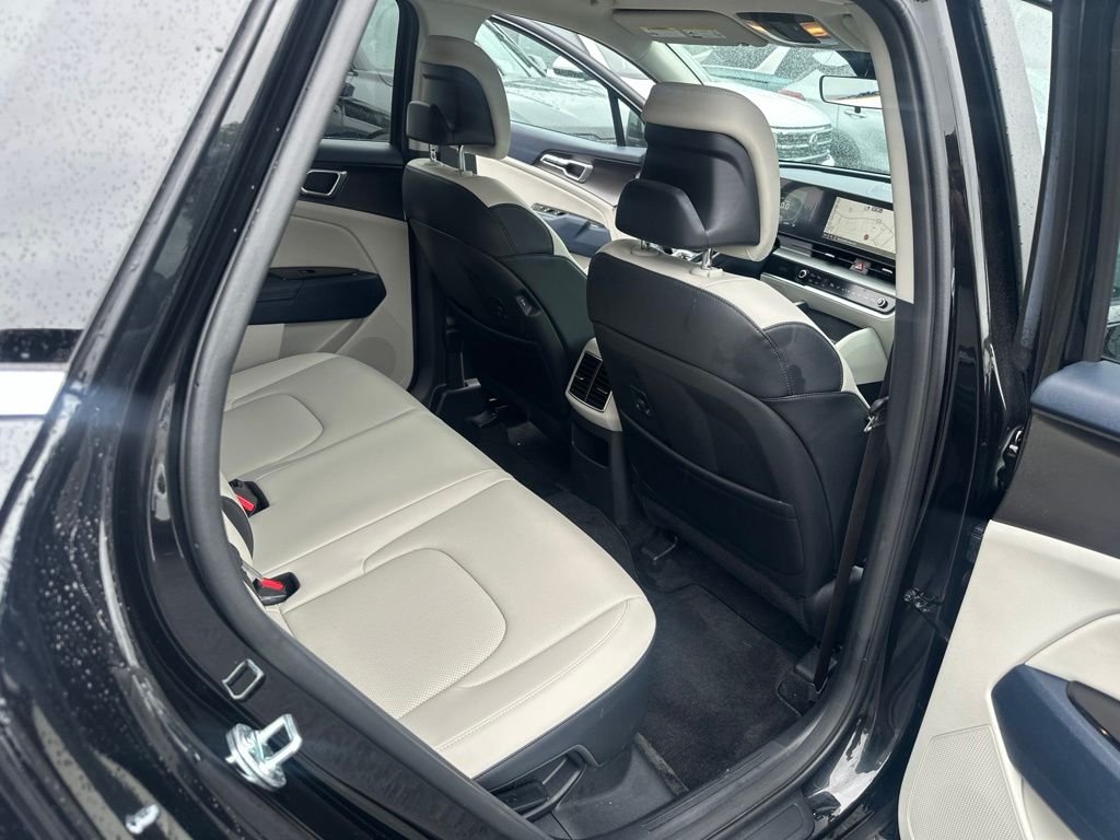 Used 2024 Black Kia EX image 29